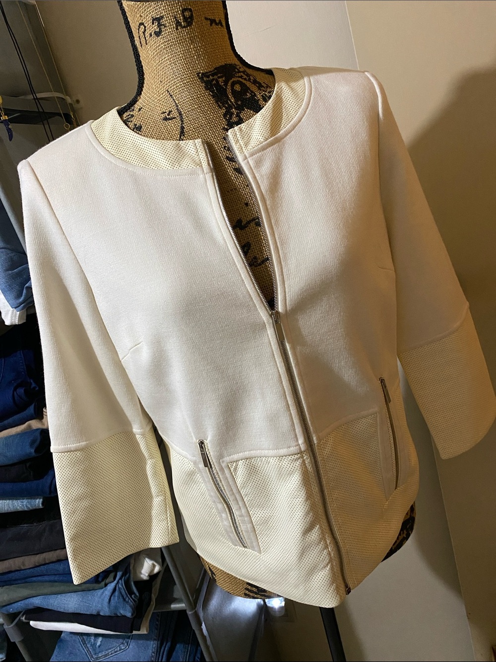 ST JOHN Vintage 3/4 sleeve wool and leather jacket size women’s 4